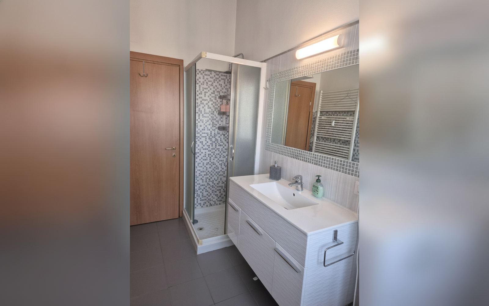 Reggio Emilia Central Design Apartment, Reggio Emilia